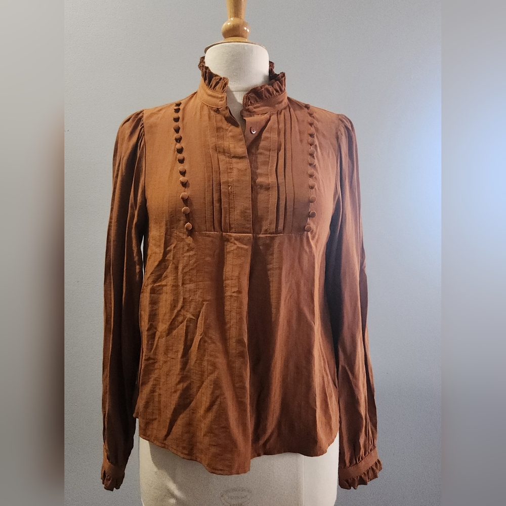 Elegant Button-Accent Blouse in Rich Brown